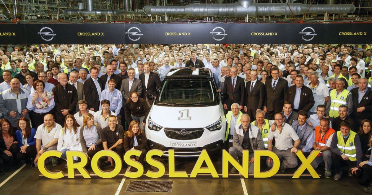 Новый кроссовер Opel Crossland X пошел в серию