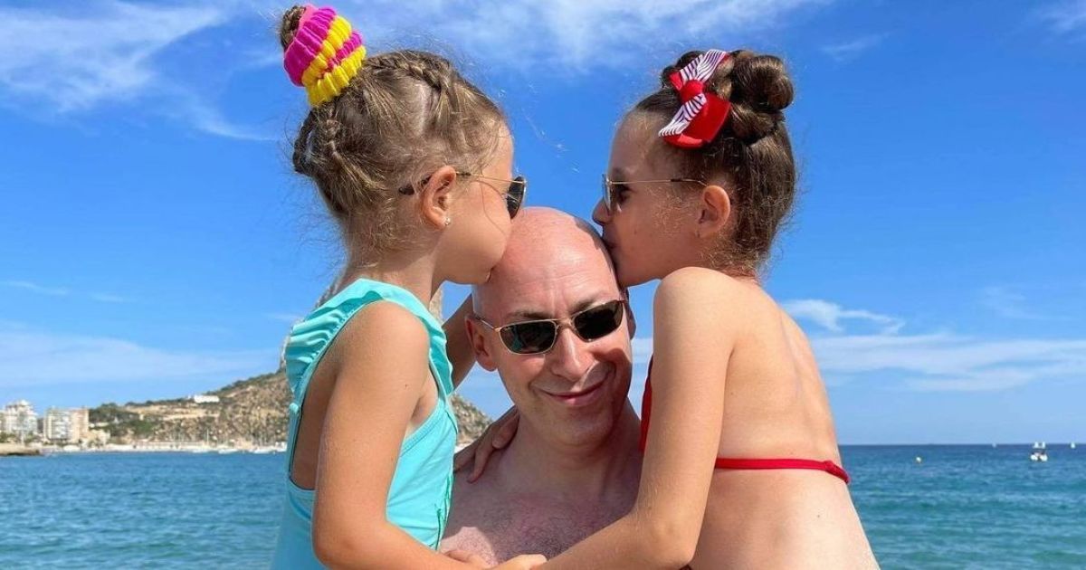 Дмитро Гордон з родиною