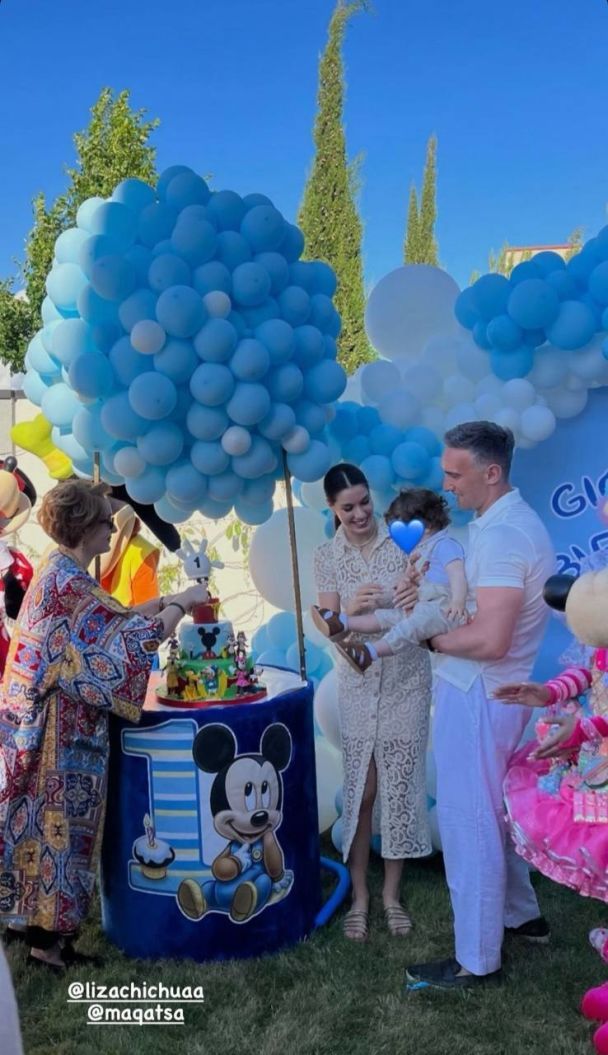 Иракли Макацария с женой и сыном / © instagram.com/maqatsa