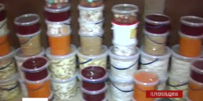 На Тернопольщине волонтеры отправили в зону АТО мясной гумконвой