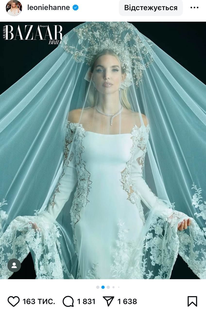 Хатшыны қудалаған бастықпен порнофильмдерді қараңыз