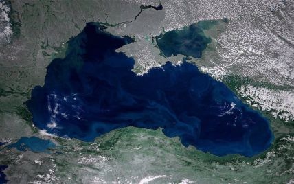 Корабельне угруповання ворога в Чорному морі зменшено вдвічі: але не варто нехтувати повітряними тривогами