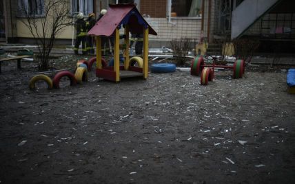 Постраждала через катастрофу в Броварах 6-річна дівчинка мріє про школу і пояс з карате: дитину рятуватимуть у Відні