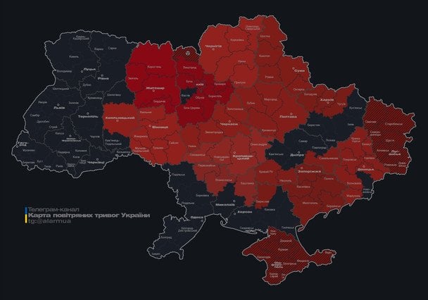 Мапа тривог станом на 13:07 вівторка, 24 березня. 