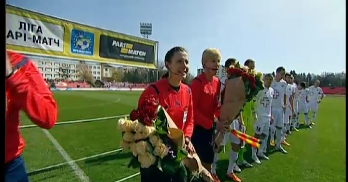 Екатерина Монзуль с цветами