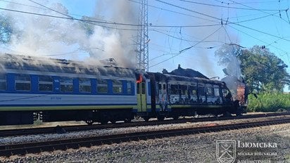 Росіяни вдарили по потягу: «приліт» стався у вагон, є потерпілі — усі подробиці (оновлено)