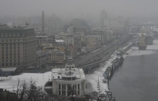 Карти Таро дають моторошний прогноз для мешканців Києва: спокою не буде