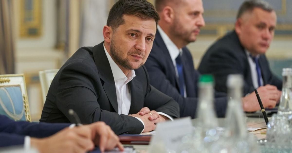 Зеленский заменил Лутковскую в Трехсторонней контактной группе