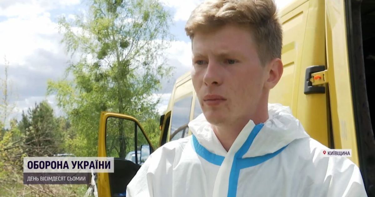 У звільнених селах досі знаходять масові поховання людей: як працює ритуальна служба