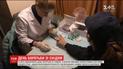 Во Всемирный день борьбы со СПИДом украинцы массово проходят тест на ВИЧ