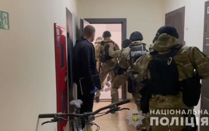 Тримали в заручниках і катували кілька місяців: в Одеській області з полону звільнили іноземців (фото, відео)