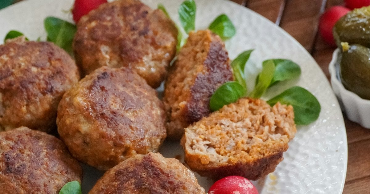 Котлети без сухарів і борошна: рецепт
