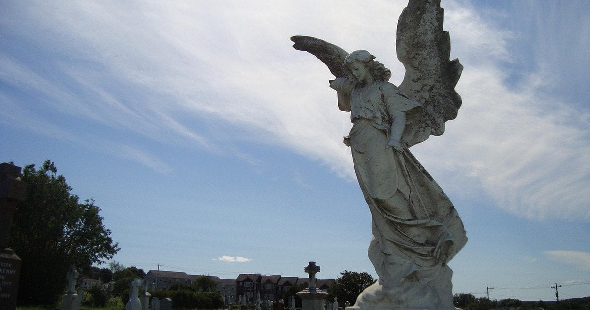 Пам’ятник — це символ, а не духовна гарантія
