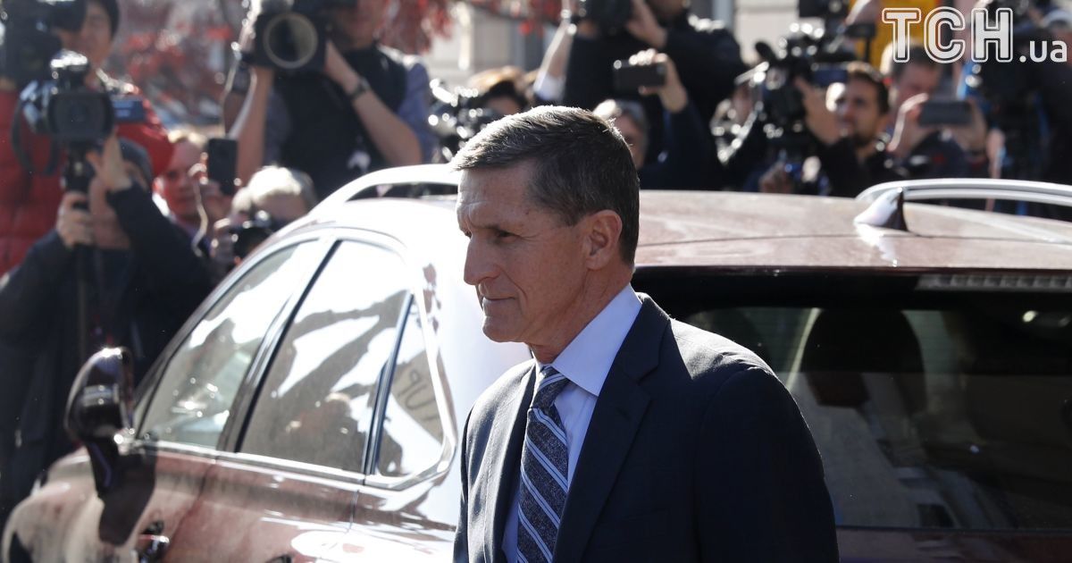 "Життя Флінна може бути зруйноване". Трамп розкритикував нову книжку екс-глави ФБР