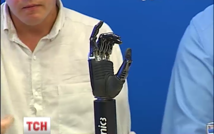 Государство закупает бионические руки для искалеченных в АТО бойцов