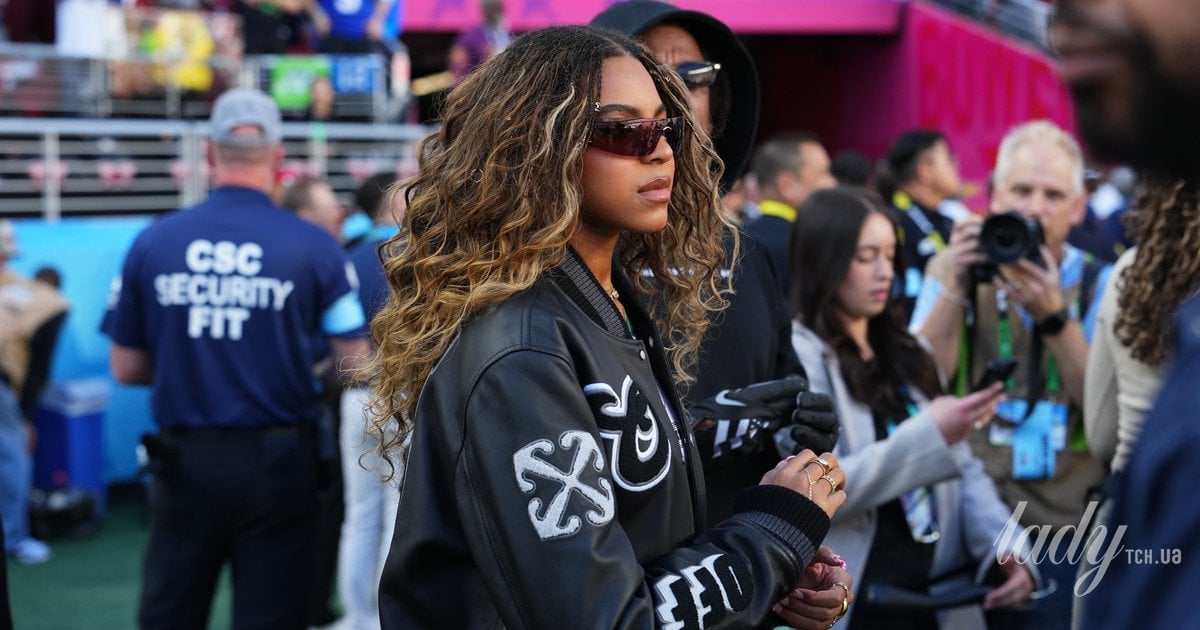 Блю Айві Картер