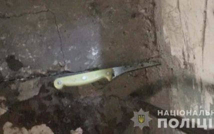 В Запорожье на улице подрезали мужчину и женщину