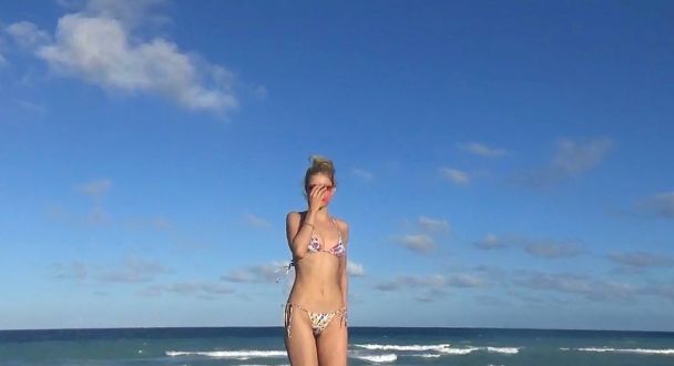  / © instagram.com/nicolaannepeltz