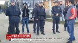 Бахчисарайский суд оштрафовал крымских татар, которых задержали накануне сотрудники ОМОНа