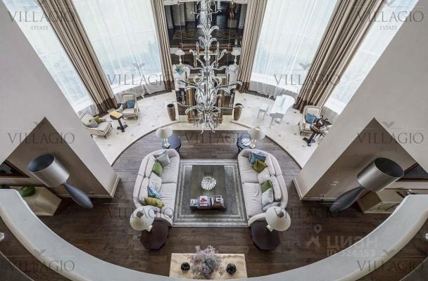 Дом Веры Брежневой и Константина Меладзе / © Фото из открытых источников