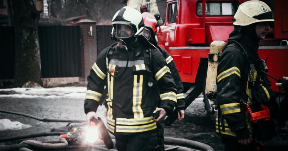 У Києві зайнявся будинок для літніх людей