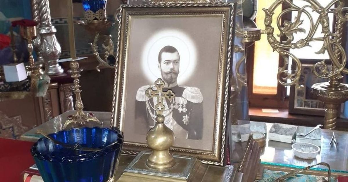 На Хмельниччині у церквах УПЦ МП знайшли ікону Миколи ІІ і літературу про "руську землю"
