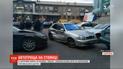 В Запорожье женщина за рулем "Порше" разбила несколько авто на парковке ТЦ