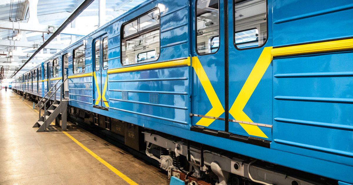 перший поїзд модернізований Київський метрополітен_1 / © КГГА