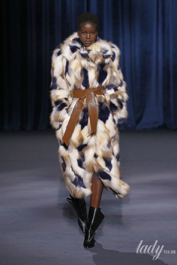 Коллеекция Givenchy прет-а-порте сезону осінь-зима 2018-2019 / © East News