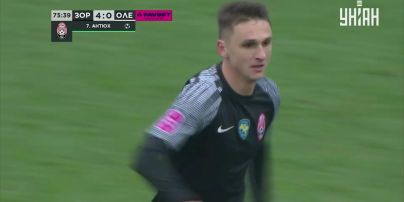 Зоря – Олександрія – 4:0. Гол Дениса Антюха (75')