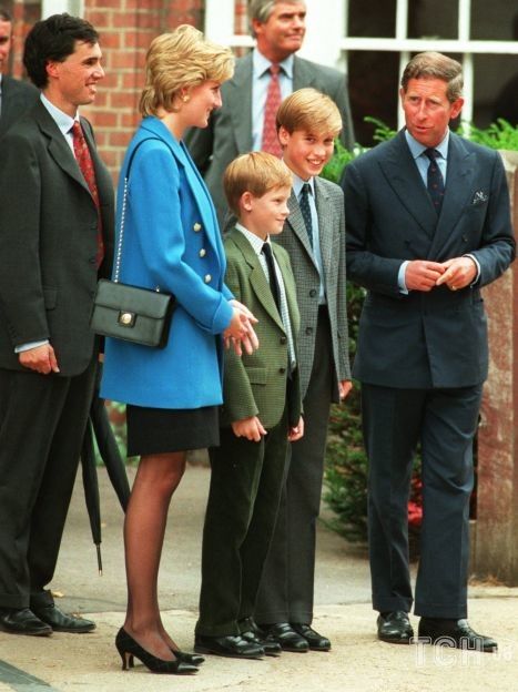 Принцесса Диана с Гарри и Уильямом / © Associated Press