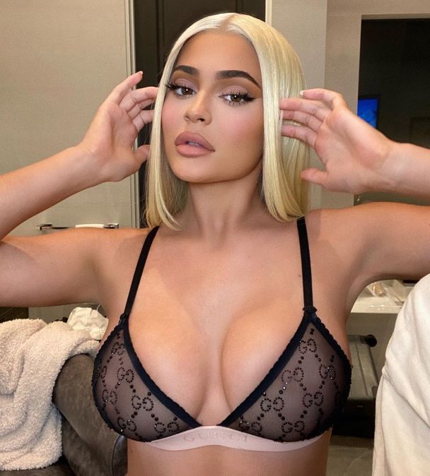  / © instagram.com/kyliejenner