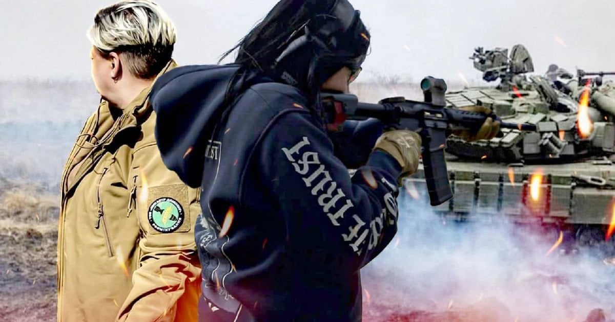 В Україні жінки добровільно йдуть на службу