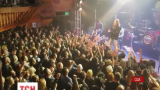Екс-учасники рок-гурту Guns N' Roses виступили на одній сцені вперше за 23 роки