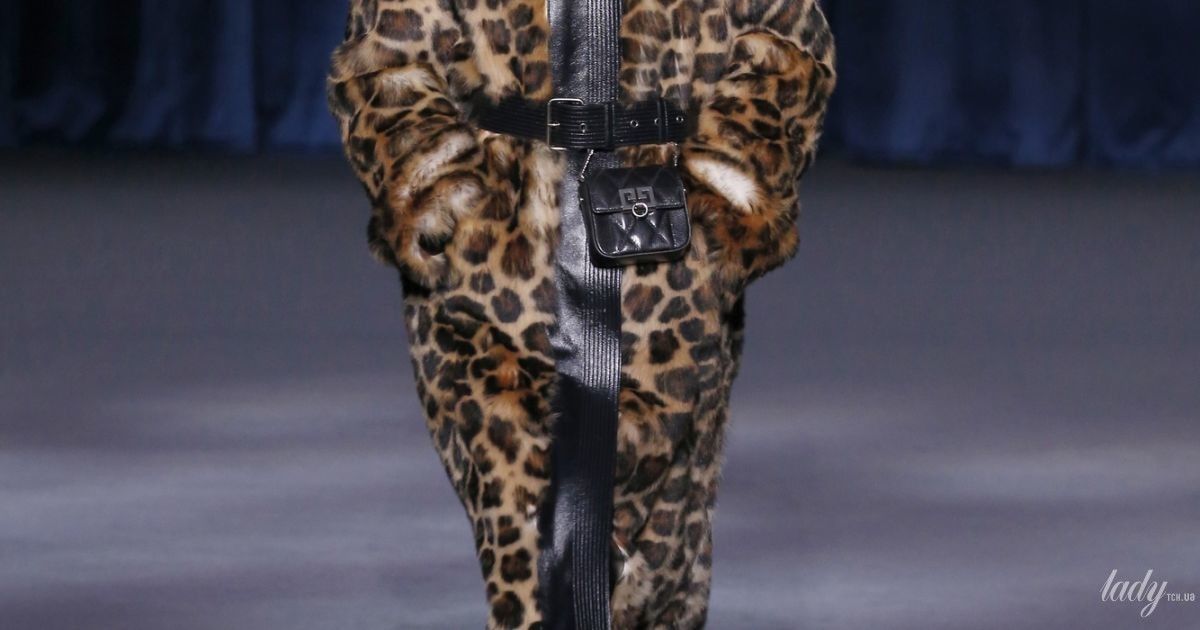 Коллеекция Givenchy прет-а-порте сезону осінь-зима 2018-2019 / © East News
