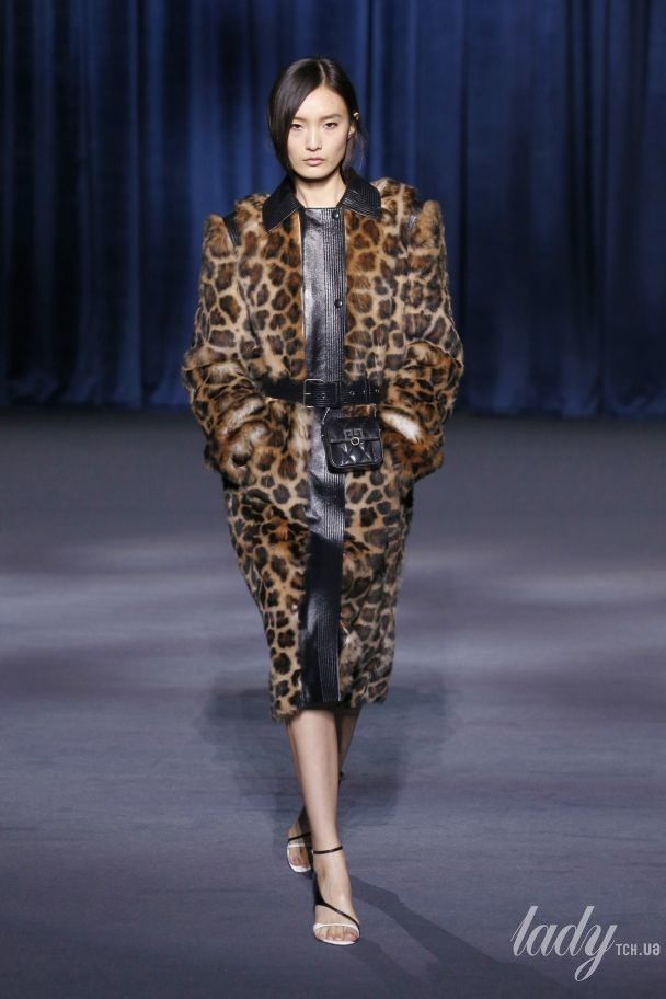 Коллеекция Givenchy прет-а-порте сезону осінь-зима 2018-2019 / © East News