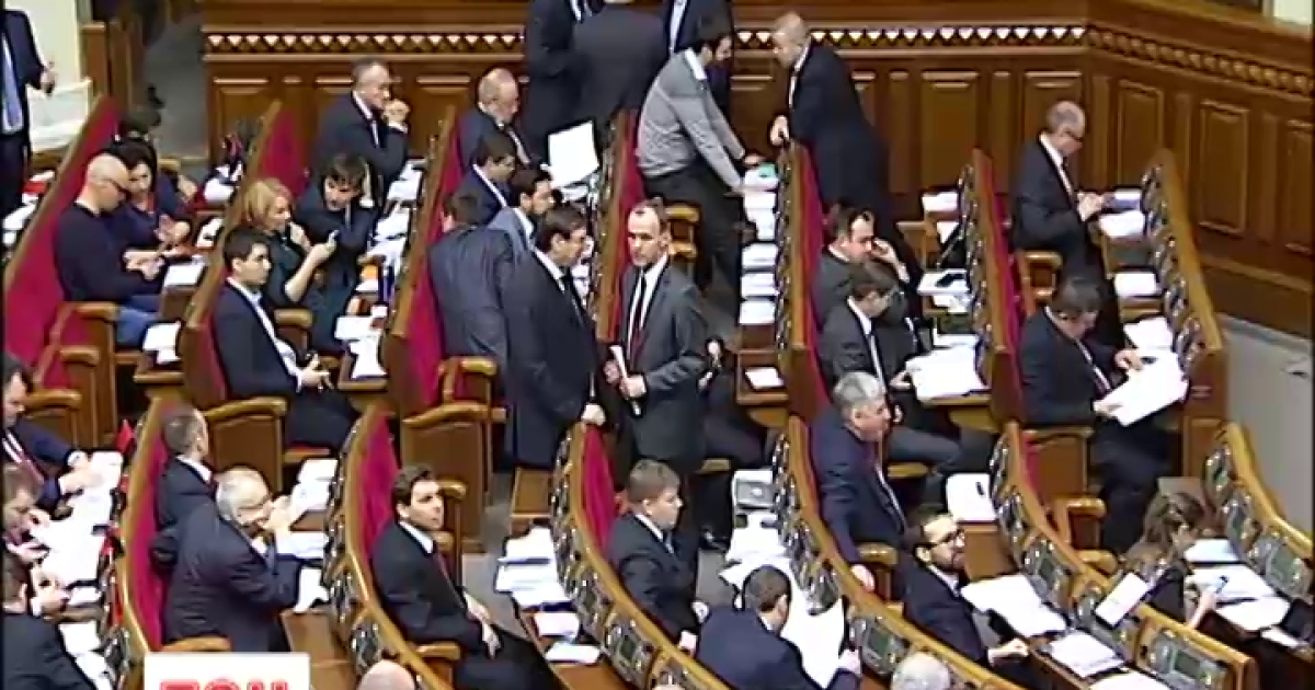 Парламент утвердил норму закона, запрещающую офшорным компаниям, а также компаниям-резидентам стран-агрессоров выступать собственниками украинских СМИ