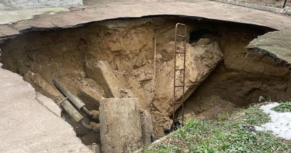 В Броварах произошла авария на канализационно-насосных станциях