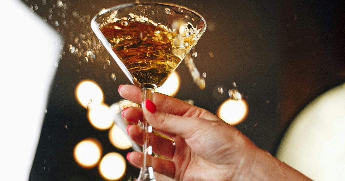 Як подають шампанське на Новий рік