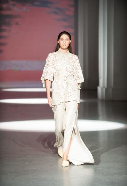 Показ VOROZHBYT & ZEMSKOVA/fashionweek.ua