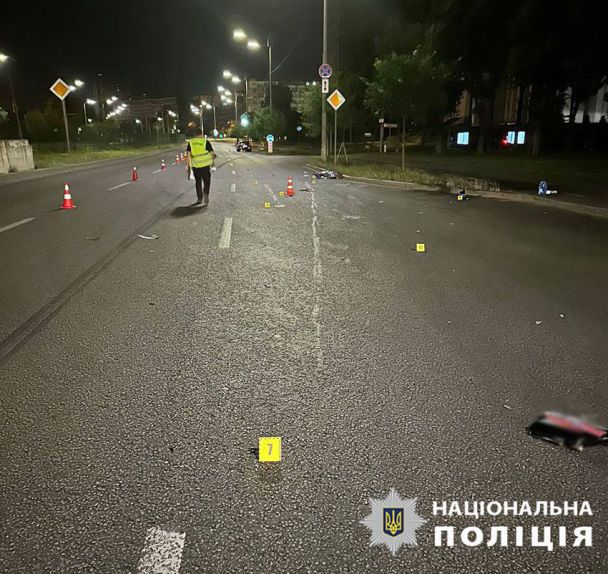 Пасажирка мопеда загинула на місці,їй було 48 років / © Поліція Києва / Facebook