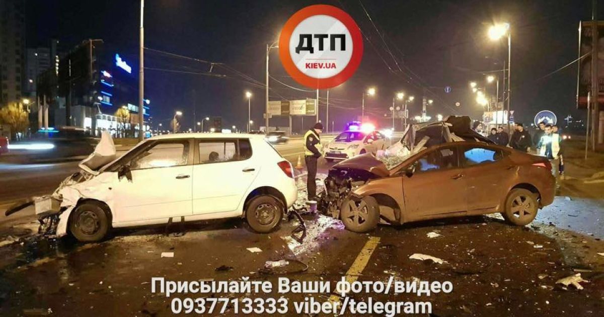В Киеве возле моста Патона случилось смертельное ДТП