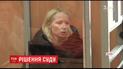 Марина Меншикова, яка напала з молотком на АТОвця, проведе під арештом ще два місяці