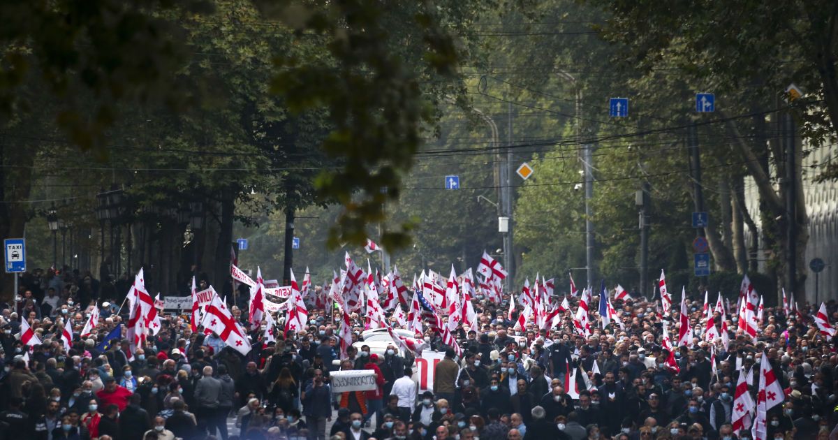 У Тбілісі триває масштабна акція з вимогою звільнити Саакашвілі_1 / © Associated Press