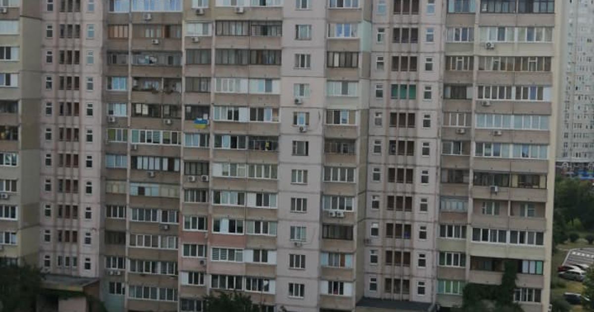 На столичных Позняках снова произошел пожар