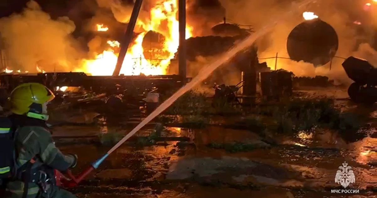 Россияне жалуются на массированную атаку дронов