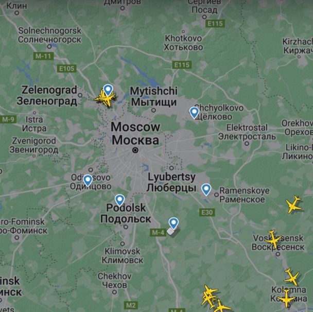 В московских аэропортах задержан ряд рейсов / © flightradar24