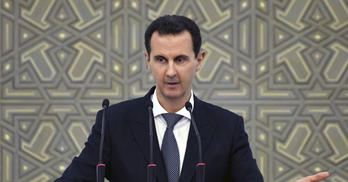 Асад пообещал противостоять вторжению Турции в Сирию "всеми возможными законными методами"