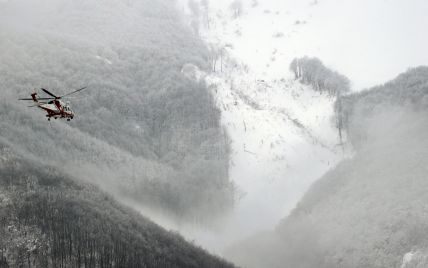 У Швейцарії лавина накрила щонайменше 10 лижників