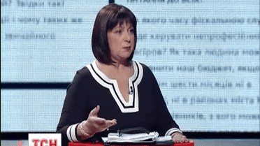 Соцвыплаты на детей при рождении и до трех лет не отменят - Яресько